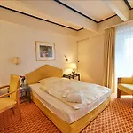 Seehotel Am Tankumsee 4*