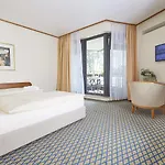 Hotel Seehotel Am Tankumsee