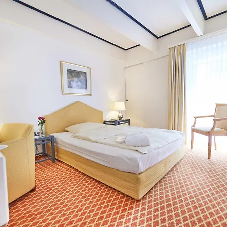 Seehotel Am Tankumsee 4*