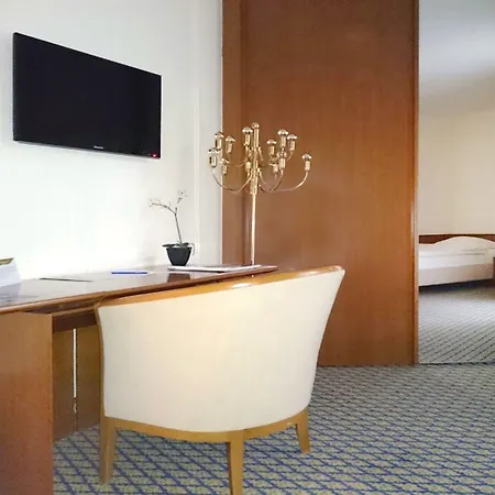 Seehotel Am Tankumsee 4*