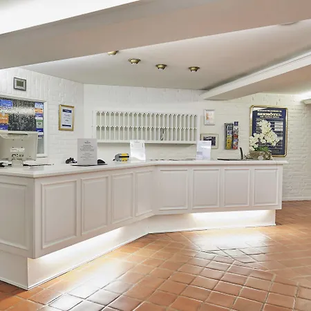 מלון Seehotel Am Tankumsee 4*