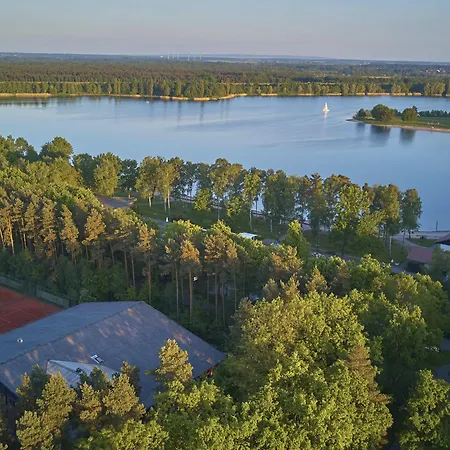 Hotel Seehotel Am Tankumsee 4*