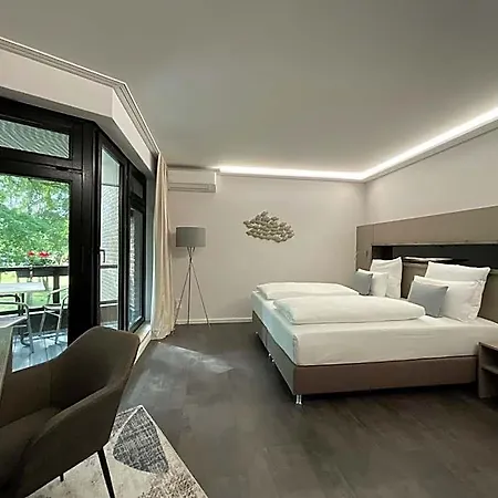 Hotel Seehotel Am Tankumsee 4*